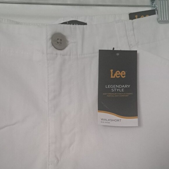 LEE Womens Legendary 7" white walks shorts Sz 14 medium NWT - Picture 3 of 9